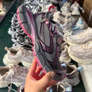 VG Batch Balenciaga 3XL Gradient Sneaker Silver Pink KeyChainVG Batch Balenciaga 3XL Gradient Sneaker Silver Pink KeyChain - Image 10