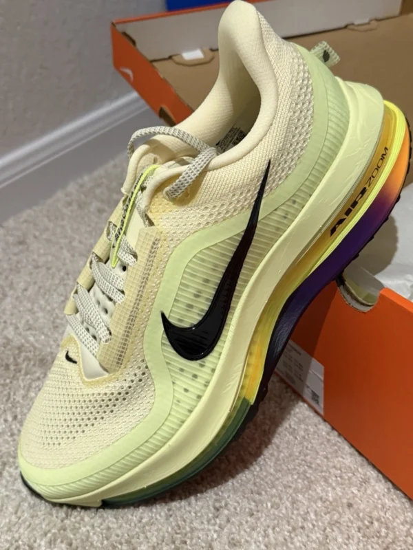 Nike Air Pegasus Premium - Alabaster/Black Barely Volt