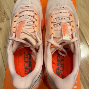 Nike Pegasus Premium Washed Coral Gridiron - Image 5
